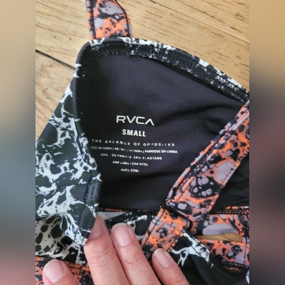 RVCA,  Multi-Color Strappy Bikini Top, Adjustable Shoulder Straps, Size Small - Picture 4 of 6